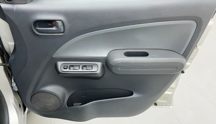 2014 Maruti Ritz LDI, Diesel, Manual, 71,067 km, Driver Side Door Panels Control