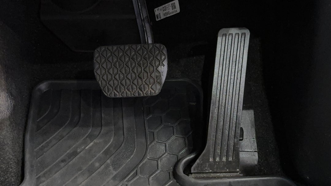 Pedals and Footmat