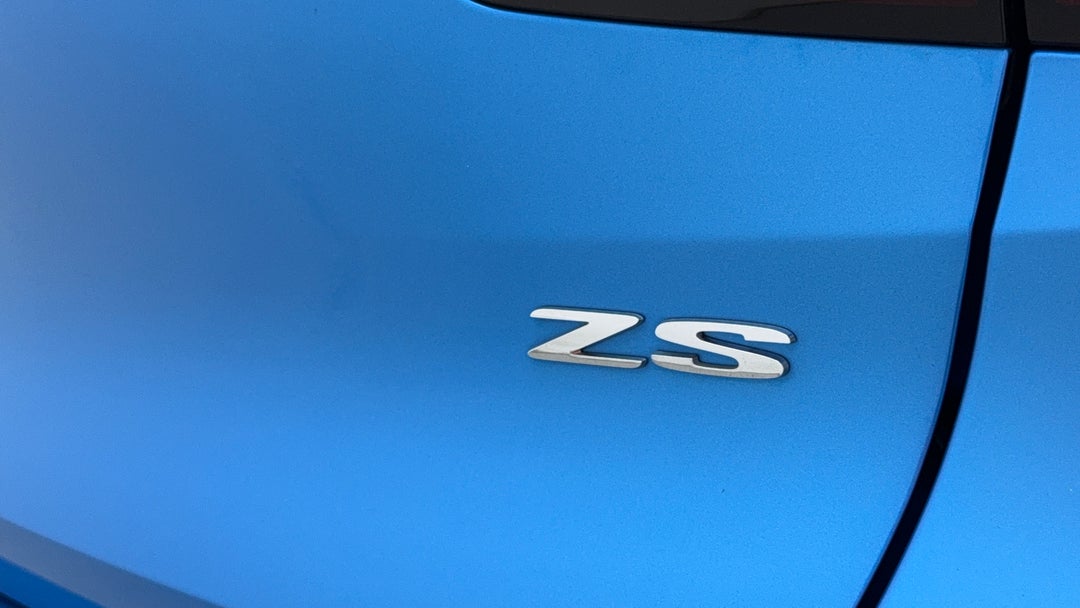 Badge (Boot Right Side)