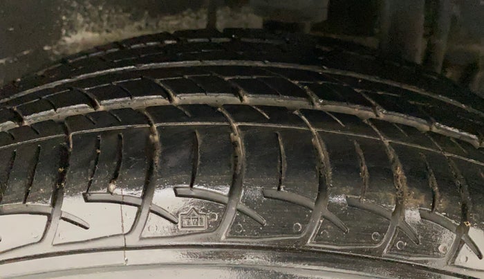 2015 Tata Zest XTA F-TRONIC DIESEL, Diesel, Automatic, 28,782 km, Left Rear Tyre Tread