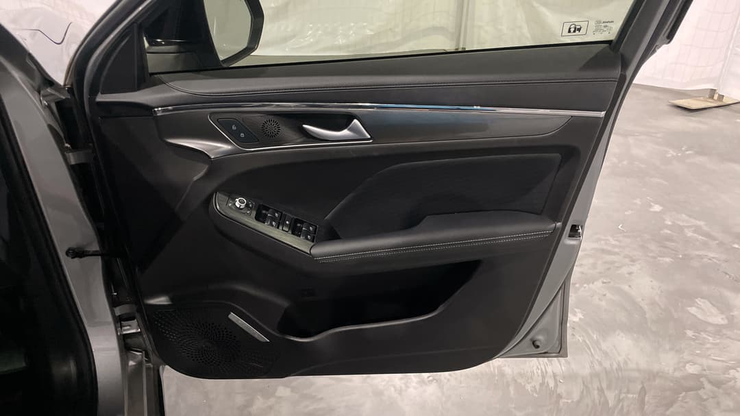 2024 GWM Haval Jolion Ultra, Automatic, 12431 km, Speaker View