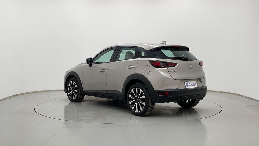 Left Back Diagonal (45- Degree) View