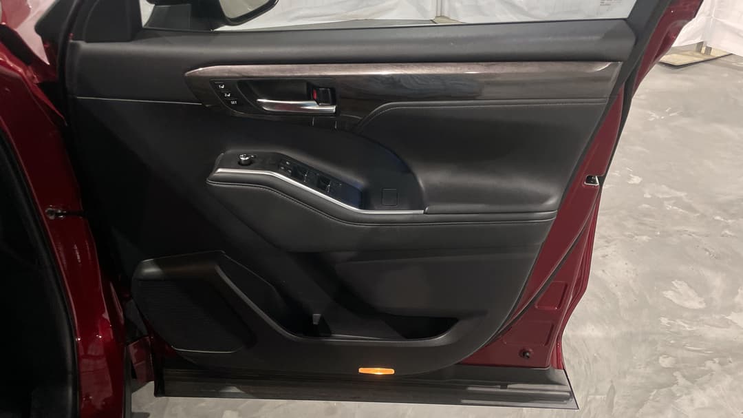 2021 Toyota Kluger Grande Hybrid AWD, Automatic, 94370 km, Speaker View