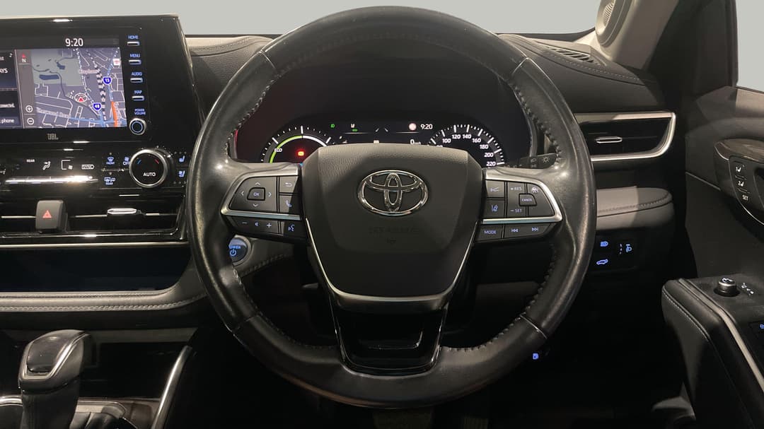 2021 Toyota Kluger Grande Hybrid AWD, Automatic, 94370 km, Steering Wheel Close-up
