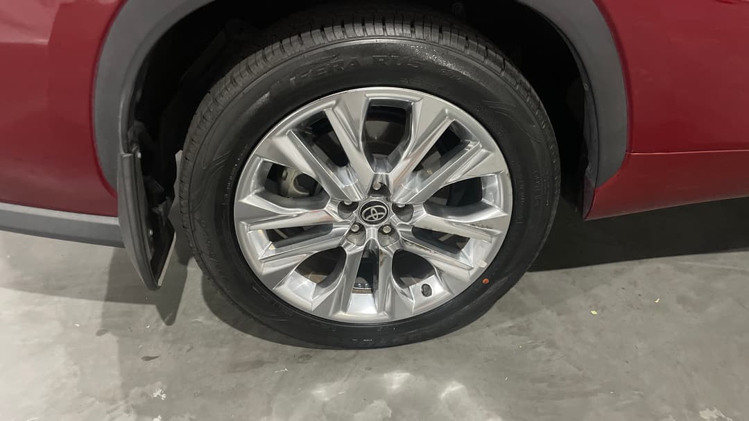 2021 Toyota Kluger Grande Hybrid AWD, Automatic, 94370 km, Right Rear Wheel