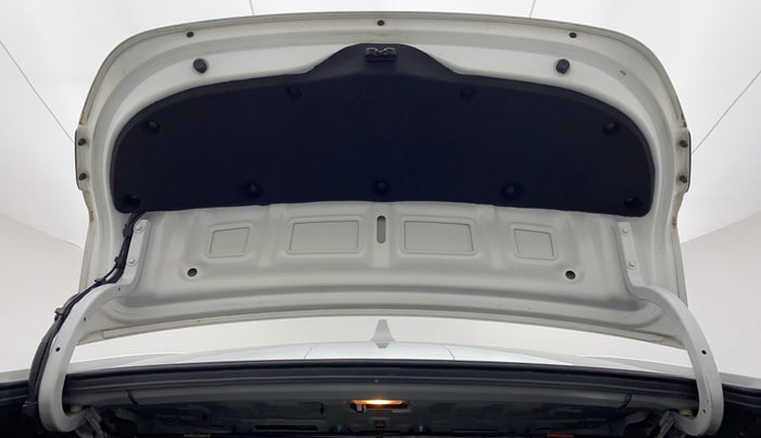 2019 Hyundai Verna 1.6 SX VTVT (O), Petrol, Manual, 36,477 km, Boot Door Open