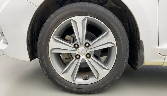 2019 Hyundai Verna 1.6 SX VTVT (O), Petrol, Manual, 36,477 km, Left Front Wheel