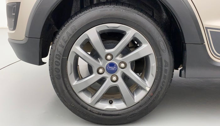 2019 Ford FREESTYLE TITANIUM 1.5 DIESEL, Diesel, Manual, 22,793 km, Right Rear Wheel