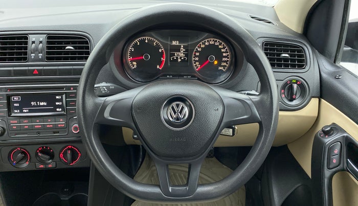 2016 Volkswagen Ameo COMFORTLINE 1.2, Petrol, Manual, 68,681 km, Steering Wheel Close Up
