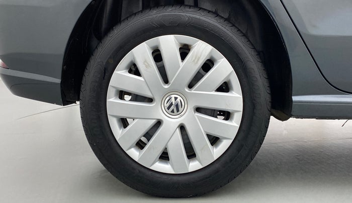 2016 Volkswagen Ameo COMFORTLINE 1.2, Petrol, Manual, 68,681 km, Right Rear Wheel
