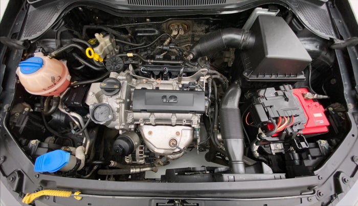 2016 Volkswagen Ameo COMFORTLINE 1.2, Petrol, Manual, 68,681 km, Open Bonet