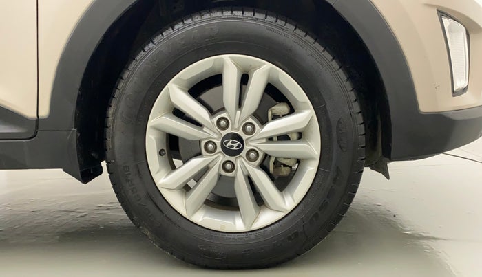 2015 Hyundai Creta SX PLUS 1.6 PETROL, Petrol, Manual, 13,626 km, Right Front Wheel