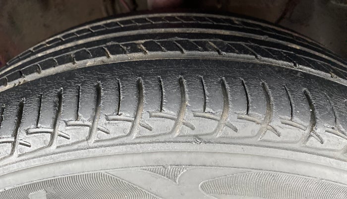 2018 Hyundai Elite i20 ASTA 1.2, Petrol, Manual, 42,334 km, Right Front Tyre Tread