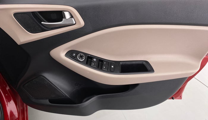 2018 Hyundai Elite i20 ASTA 1.2, Petrol, Manual, 42,334 km, Driver Side Door Panels Control