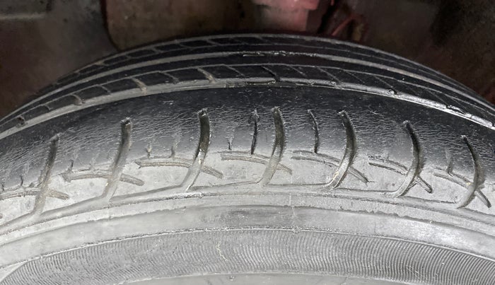 2018 Hyundai Elite i20 ASTA 1.2, Petrol, Manual, 42,334 km, Left Front Tyre Tread