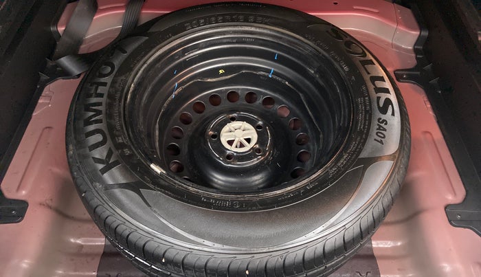 2017 Hyundai Creta 1.6 SX PLUS PETROL, Petrol, Manual, 52,220 km, Spare Tyre