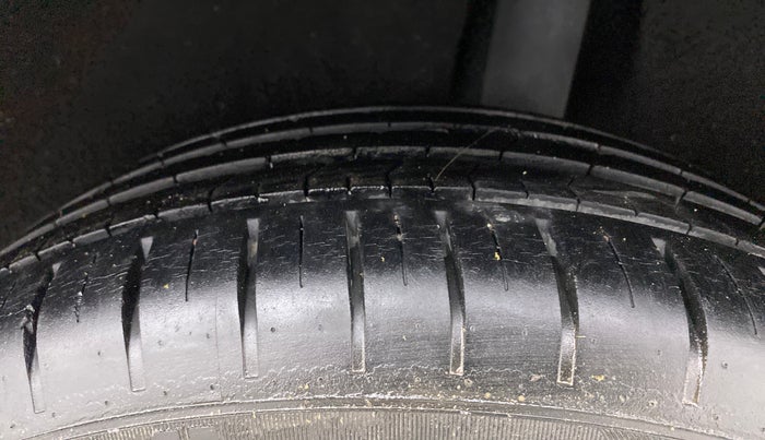 2019 Maruti Baleno ALPHA CVT PETROL 1.2, Petrol, Automatic, 37,855 km, Left Rear Tyre Tread