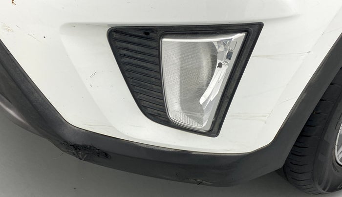 2017 Hyundai Creta SX PLUS AT 1.6 DIESEL, Diesel, Automatic, 1,00,854 km, Front bumper - Bumper cladding minor damage/missing