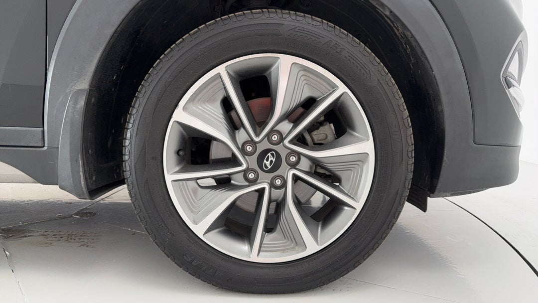 2018 Hyundai Tucson Active X (fwd), Automatic, 163235 km, Right Front Wheel