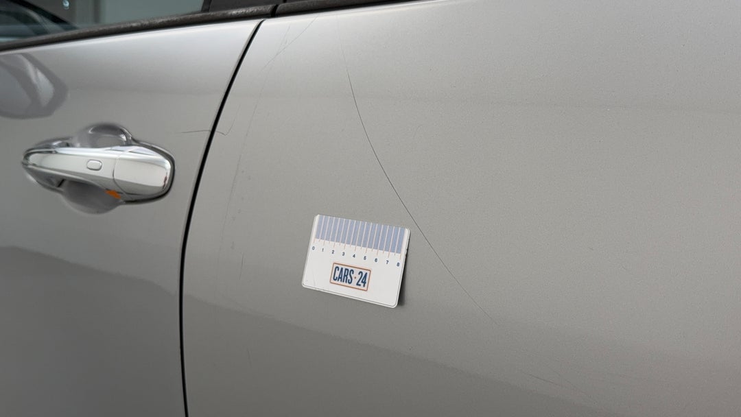 Doors Rear LHS Scratch