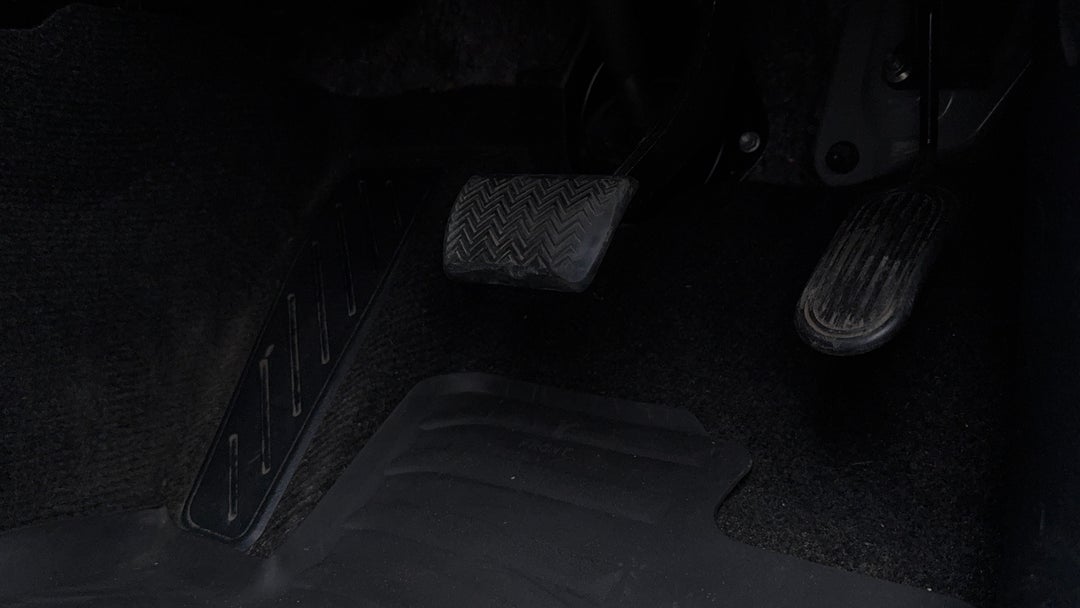 Pedals and Footmat