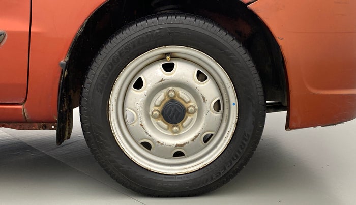 2012 Maruti Zen Estilo LXI, Petrol, Manual, 78,193 km, Right Front Wheel