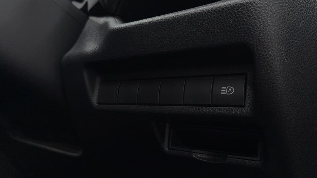2022 Toyota RAV4 Gx (2WD), Automatic, 75671 km, Utility Switches/Buttons