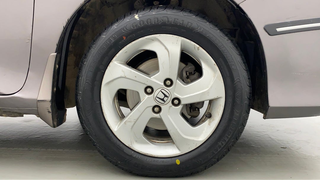 Right Front Wheel
