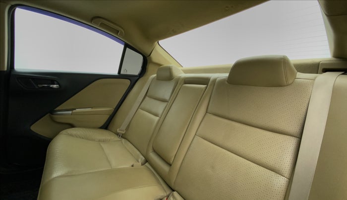 2015 Honda City 1.5L I-VTEC VX CVT, CNG, Automatic, 74,553 km, Right Side Rear Door Cabin