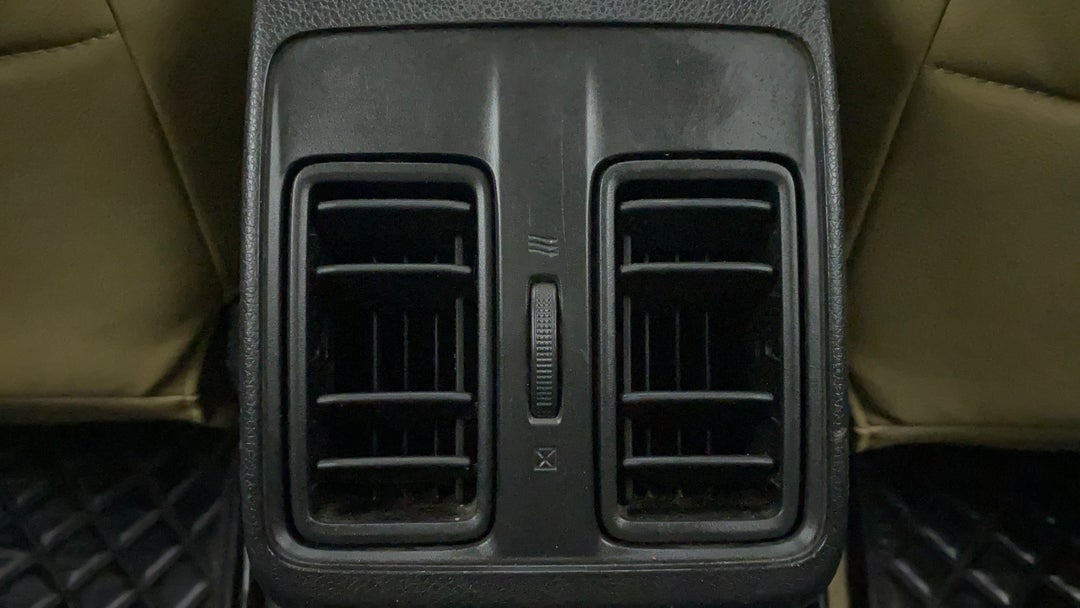 Rear AC Vents