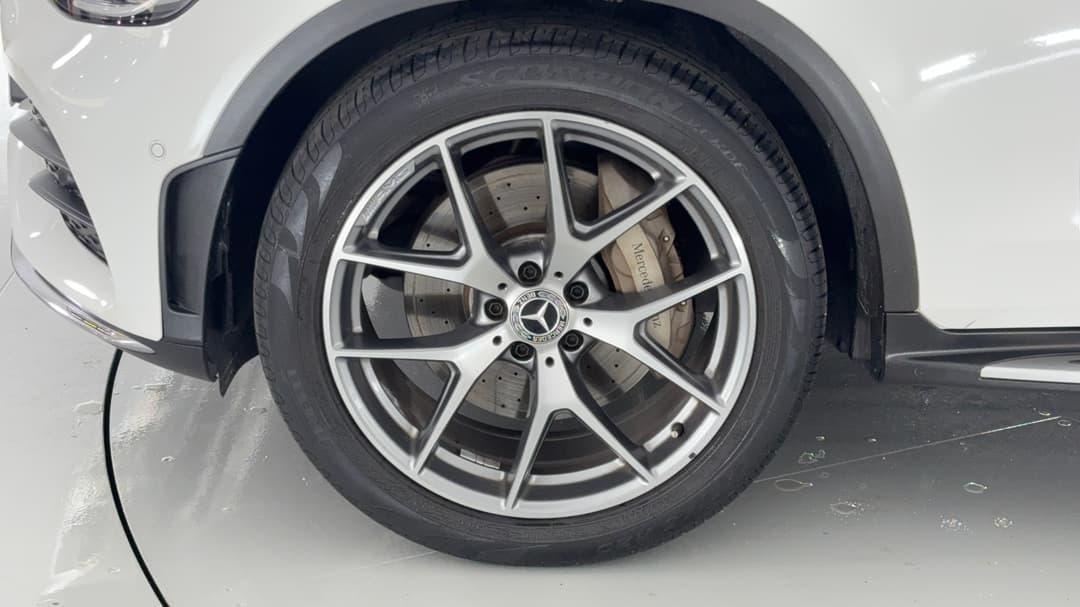 2021 Mercedes-benz GLC 200, Automatic, 56011 km, Left Front Wheel