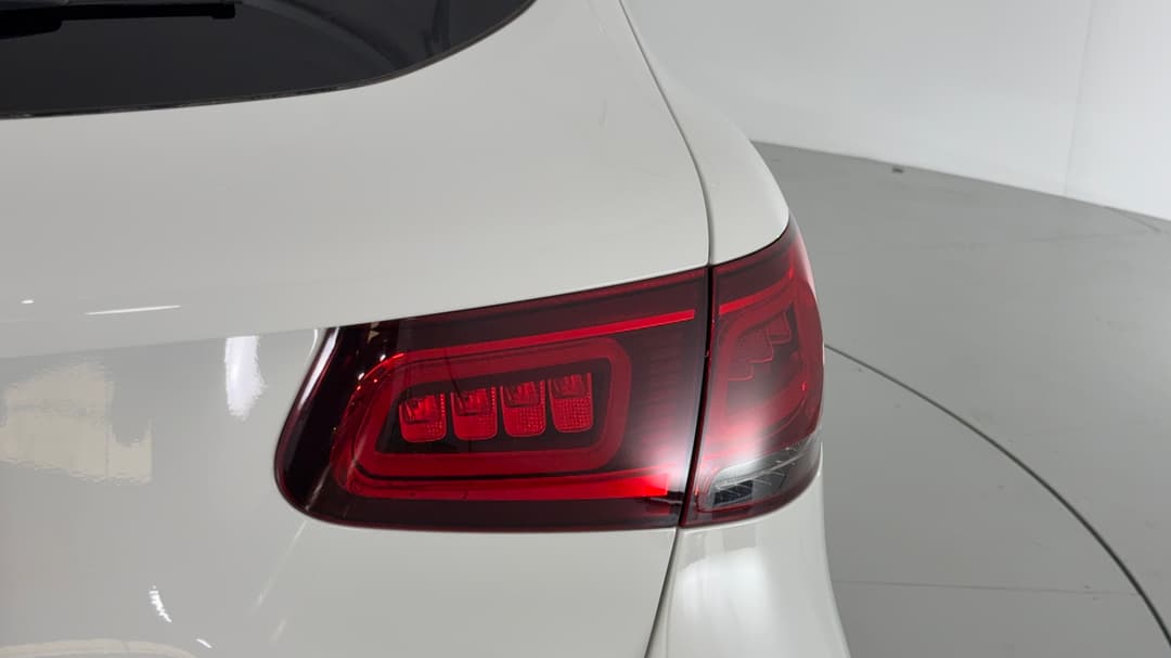 2021 Mercedes-benz GLC 200, Automatic, 56011 km, Badge (Boot Right Side)