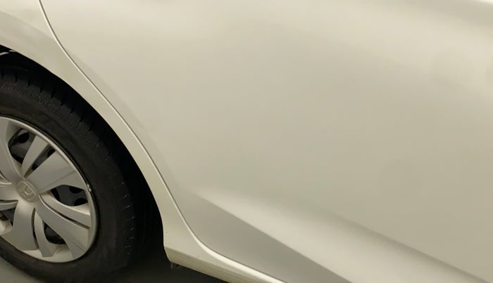 2018 Honda Amaze 1.2L I-VTEC S, Petrol, Manual, 42,710 km, Right rear door - Slightly dented