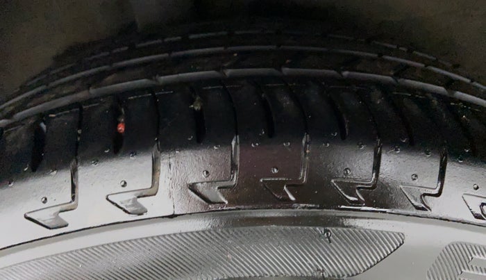 2018 Honda WR-V 1.2 i-VTEC VX MT, Petrol, Manual, 16,198 km, Right Rear Tyre Tread