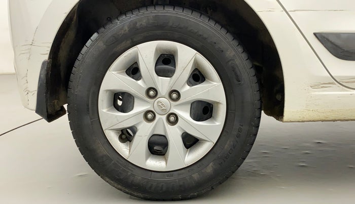 2014 Hyundai Elite i20 SPORTZ 1.2, Petrol, Manual, 38,789 km, Right Rear Wheel