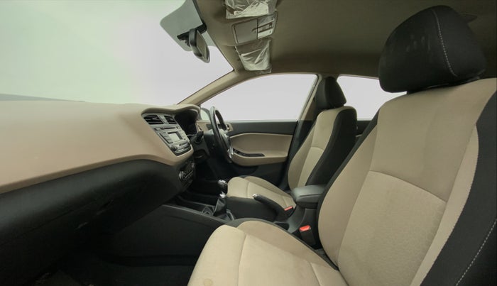 2014 Hyundai Elite i20 SPORTZ 1.2, Petrol, Manual, 38,789 km, Right Side Front Door Cabin