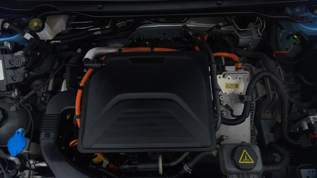 Open Bonnet (Engine)
