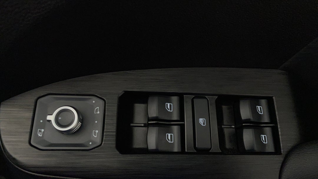 Drivers Side Door Panel Controls