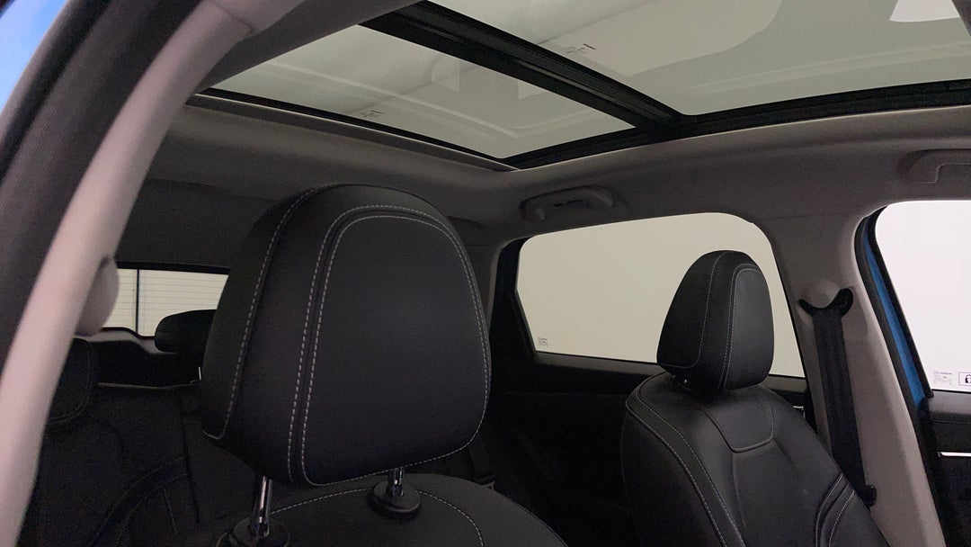 Interior Sunroof/Moonroof