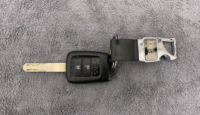 2019 Honda Amaze 1.2L I-VTEC S, Petrol, Manual, 24,871 km, Key Close Up