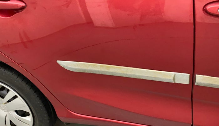 2019 Honda Amaze 1.2L I-VTEC S, Petrol, Manual, 24,871 km, Right rear door - Minor scratches