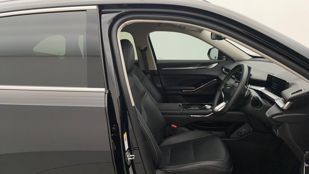 2022 GWM Haval H6 Vanta, Automatic, 60955 km, Right Side Front Door Cabin View