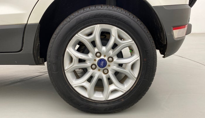 2016 Ford Ecosport 1.5 TITANIUM TI VCT AT, Petrol, Automatic, 62,789 km, Left Rear Wheel