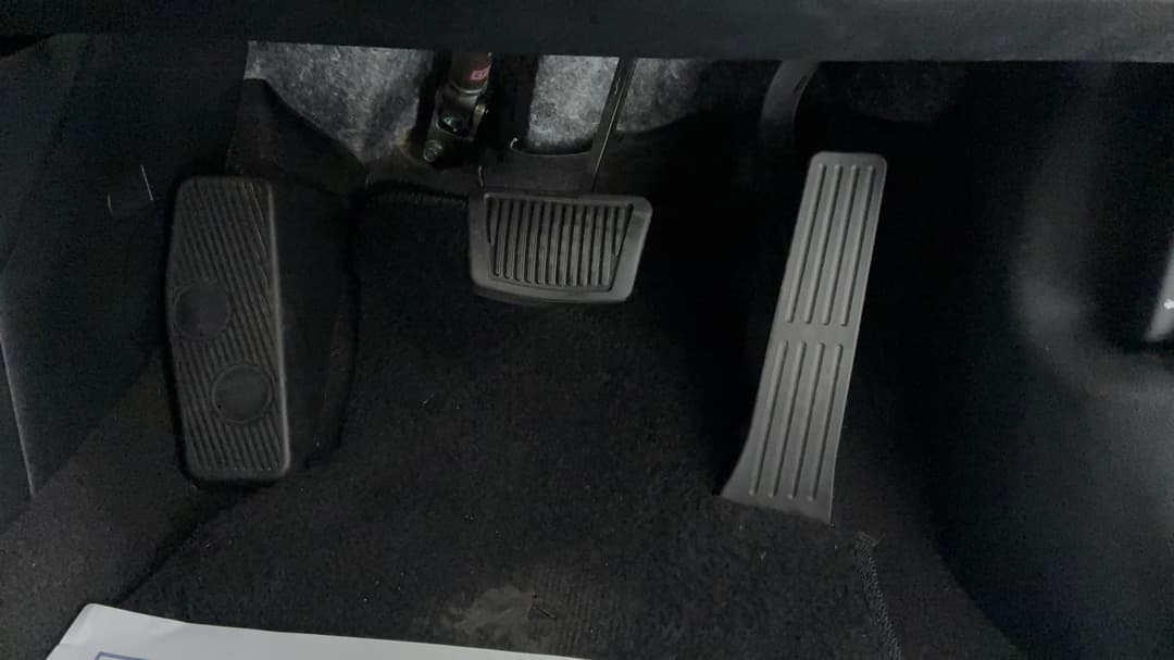 2017 Kia Cerato S, Automatic, 94490 km, Pedals and Footmat