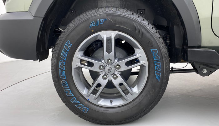 2021 Mahindra Thar LX PETROL AT 4WD, Petrol, Automatic, 1,449 km, Right Rear Wheel