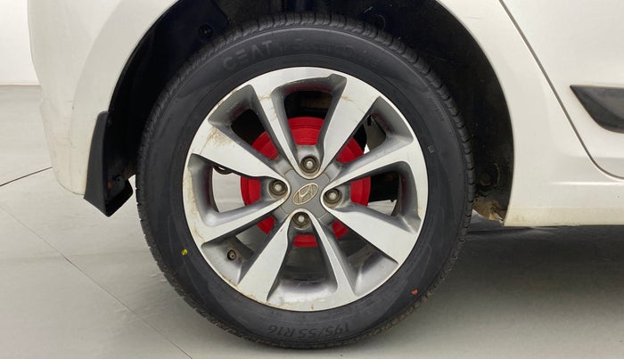 2015 Hyundai Elite i20 ASTA 1.2 (O), Petrol, Manual, 51,490 km, Right Rear Wheel