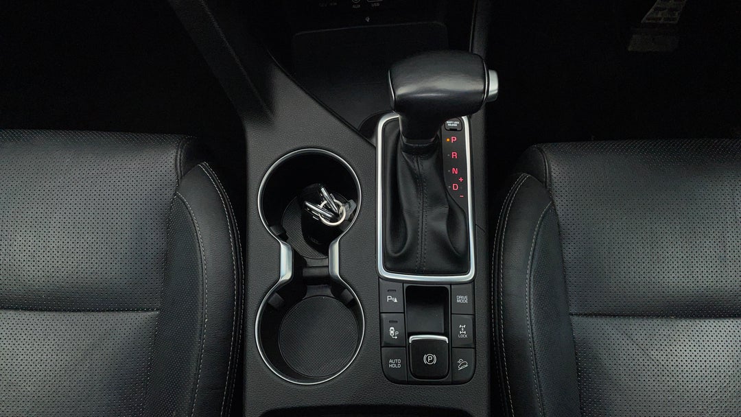 2017 Kia Sportage Gt-line (awd), Automatic, 70728 km, Gear Lever 