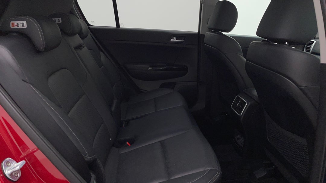 2017 Kia Sportage Gt-line (awd), Automatic, 70728 km, Right Side Rear Door Cabin View