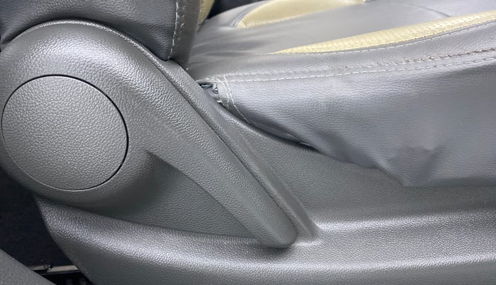 2013 Chevrolet Beat PS DIESEL, Diesel, Manual, 77,548 km, Driver Side Adjustment Panel