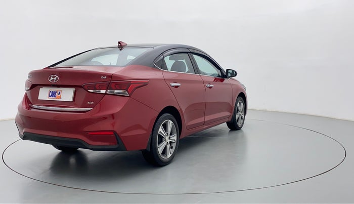 2018 Hyundai Verna 1.6 SX VTVT AT (O), Petrol, Automatic, 24,846 km, Right Back Diagonal